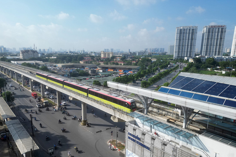 Theo kế hoạch, đoạn trên cao của metro Nhổn-Ga Hà Nội đã hoàn tất toàn bộ thủ tục nghiệm thu và sẽ mở cửa đón khách vào ngày 8/8/2024.