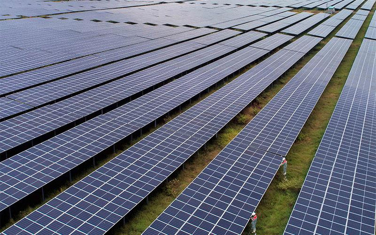 Sao Mai Group đang mở rộng đầu tư thêm nhà máy năng lượng mặt trời tại Đăk Lăk, Đăk Nông với vốn đầu tư hàng nghìn tỷ đồng. Sao Mai Group đang mở rộng đầu tư thêm nhà máy năng lượng mặt trời tại Đăk Lăk, Đăk Nông với vốn đầu tư hàng nghìn tỷ đồng.