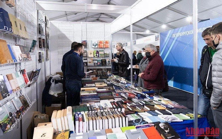 Triển lãm sách tại Saint Petersburg, Nga. (ẢNH: THANH THỂ)