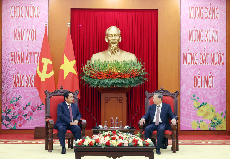 Tổng Bí thư Tô Lâm tiếp Đoàn đại biểu cấp cao Đảng Nhân dân Campuchia. Ảnh: Thống Nhất – TTXVN