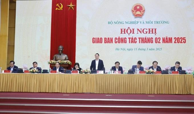 Bộ trưởng Đỗ Đức Duy chủ trì Hội nghị giao ban tháng 2 và triển khai thực hiện các nhiệm vụ quan trọng trong năm 2025.