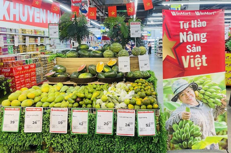 Tại siêu thị Winmart, tỷ lệ hàng Việt lên đến xấp xỉ 95%.