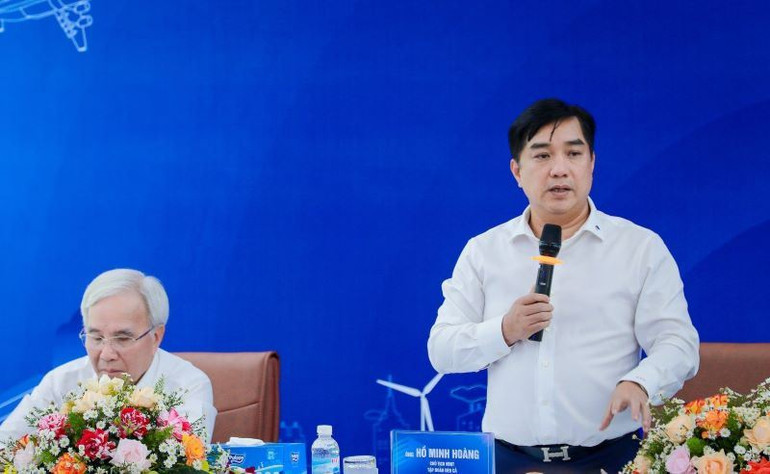 Ông Hồ Minh Hoàng, Chủ tịch Hội đồng quản trị Tập đoàn Đèo Cả phát biểu tại hội nghị. Ông Hồ Minh Hoàng, Chủ tịch Hội đồng quản trị Tập đoàn Đèo Cả phát biểu tại hội nghị.