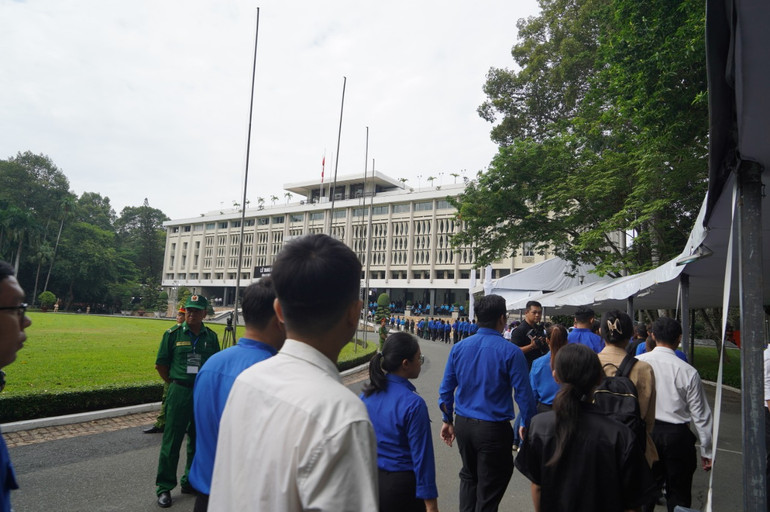 Toàn cảnh Lễ viếng Tổng Bí thư Nguyễn Phú Trọng: Trang nghiêm và xúc động ảnh 116