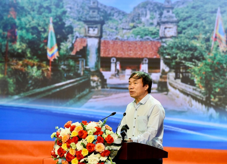 Doanh nhân Nguyễn Văn Trường, Giám đốc Doanh nghiệp xây dựng Xuân Trường phát biểu tại Hội nghị.