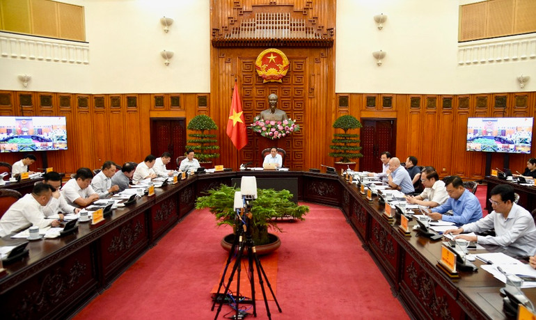 Quang cảnh cuộc họp.