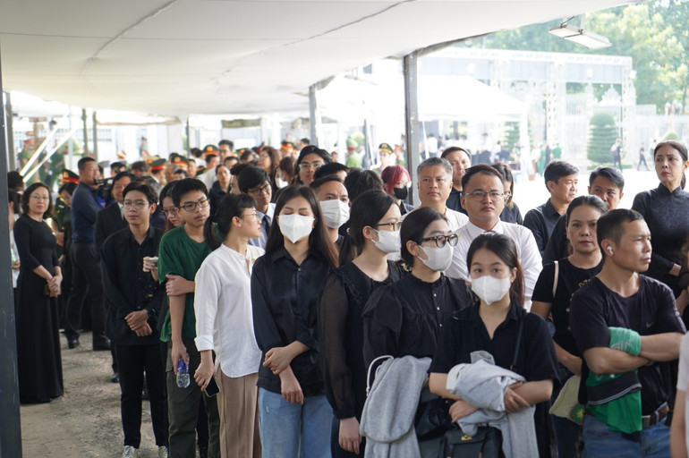 Toàn cảnh Lễ viếng Tổng Bí thư Nguyễn Phú Trọng: Trang nghiêm và xúc động ảnh 114