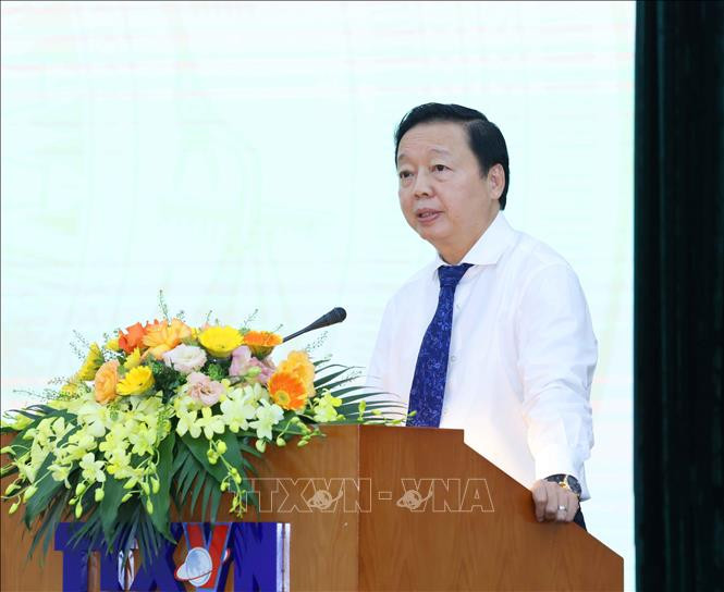 Đồng chí Trần Hồng Hà, Ủy viên Trung ương Đảng, Phó Thủ tướng Chính phủ phát biểu chỉ đạo hội nghị. Ảnh: Phương Hoa/TTXVN