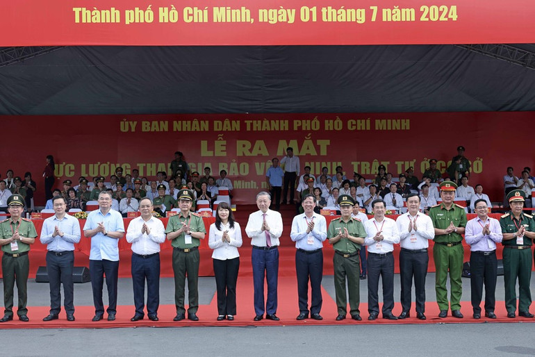 Chủ tịch nước Tô Lâm và các đại biểu tham dự buổi lễ. Ảnh: Nhan Sáng-TTXVN