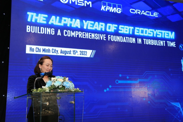 Bà Ức My đóng vai trò đầu tàu trong hành trình nâng tầm quản trị của TTC AgriS thông qua chuyển đổi số mạnh mẽ - Sự kiện kỷ niệm 1 năm TTC AgriS chính thức golive và vận hành hiệu quả “hệ thống số lõi” Oracle Cloud ERP từ 1/7/2021.