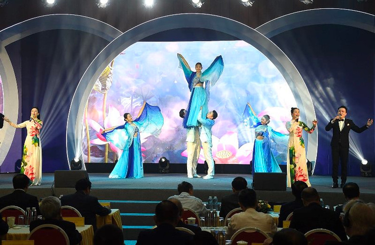 Một tiết mục biểu diễn tại sự kiện.