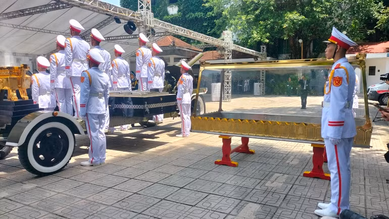 Toàn cảnh Lễ truy điệu và Lễ an táng Tổng Bí thư Nguyễn Phú Trọng ảnh 28 Toàn cảnh Lễ truy điệu và Lễ an táng Tổng Bí thư Nguyễn Phú Trọng ảnh 28