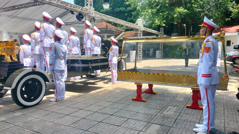 Toàn cảnh Lễ truy điệu và Lễ an táng Tổng Bí thư Nguyễn Phú Trọng ảnh 28 Toàn cảnh Lễ truy điệu và Lễ an táng Tổng Bí thư Nguyễn Phú Trọng ảnh 28