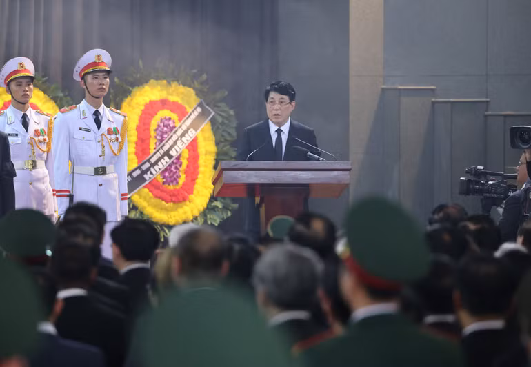 Toàn cảnh Lễ truy điệu và Lễ an táng Tổng Bí thư Nguyễn Phú Trọng ảnh 39 Toàn cảnh Lễ truy điệu và Lễ an táng Tổng Bí thư Nguyễn Phú Trọng ảnh 39