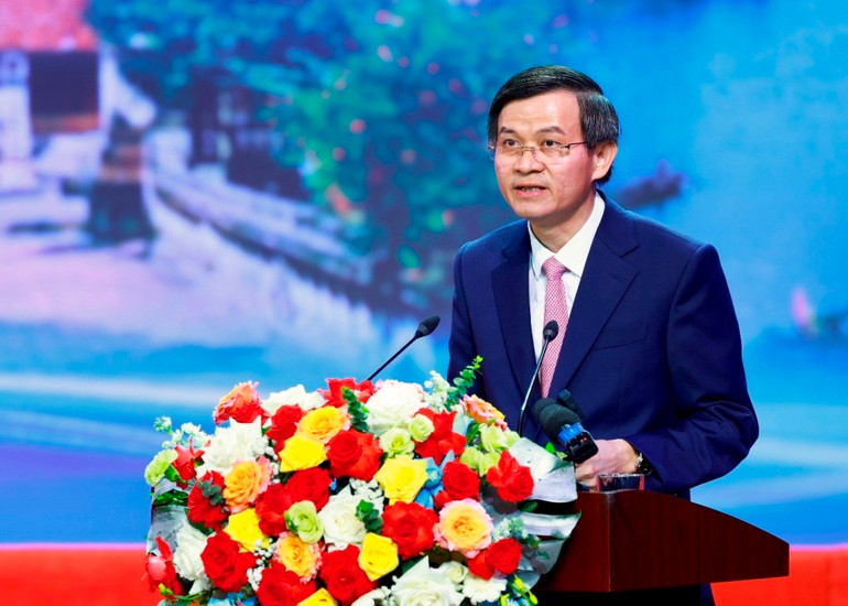 Bí thư tỉnh ủy Tỉnh Ninh Bình Đoàn Minh Huấn phát biểu.