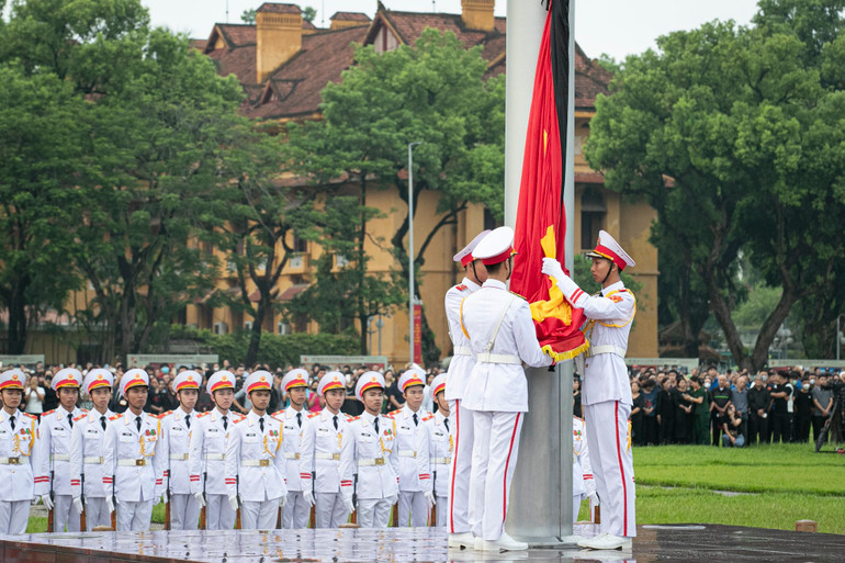 Toàn cảnh Lễ viếng Tổng Bí thư Nguyễn Phú Trọng: Trang nghiêm và xúc động ảnh 21