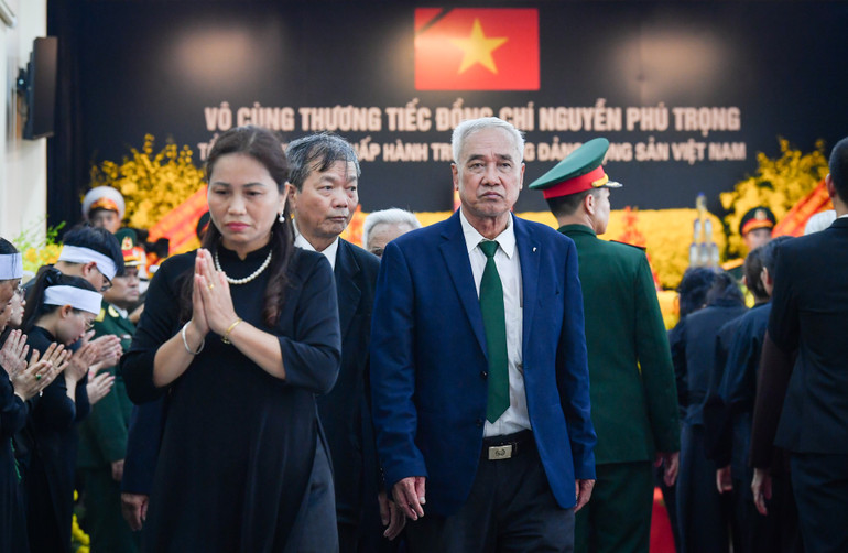 Toàn cảnh Lễ viếng Tổng Bí thư Nguyễn Phú Trọng: Trang nghiêm và xúc động ảnh 297