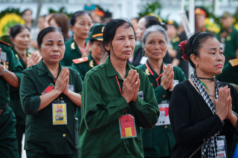 Toàn cảnh Lễ viếng Tổng Bí thư Nguyễn Phú Trọng: Trang nghiêm và xúc động ảnh 295