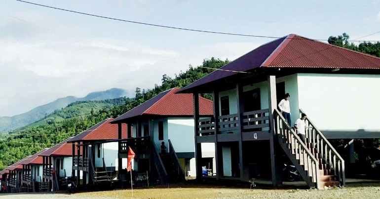 Một góc thôn Nghĩa tình Sơn Hải. Một góc thôn Nghĩa tình Sơn Hải.