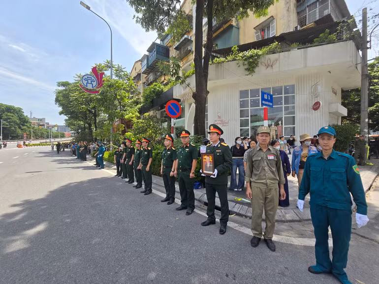 Toàn cảnh Lễ truy điệu và Lễ an táng Tổng Bí thư Nguyễn Phú Trọng ảnh 32 Toàn cảnh Lễ truy điệu và Lễ an táng Tổng Bí thư Nguyễn Phú Trọng ảnh 32