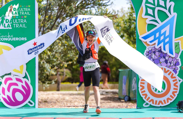 Trần Hồ Nguyên Thảo vô địch nội dung 25km nữ, với thành tích 2 giờ 43 phút 54 giây.