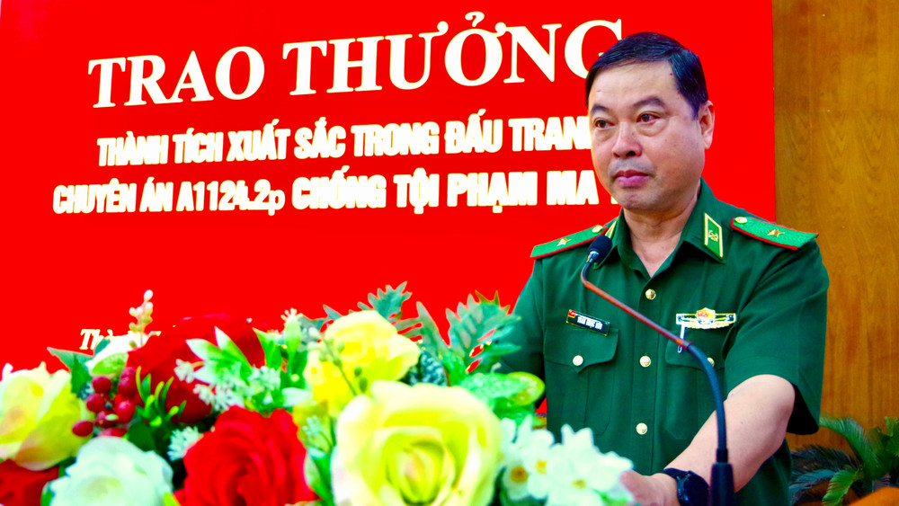 Thiếu tướng Trần Ngọc Hữu, Phó Tư lệnh Bộ Tư lệnh Bộ đội Biên phòng phát biểu. anh-1.jpg