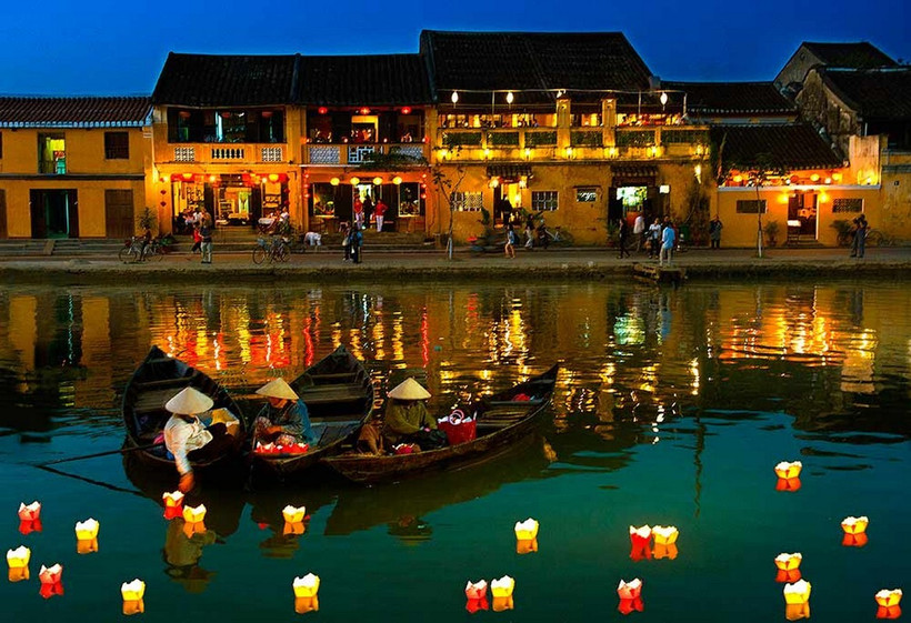 Du khách đến Hội An có cơ hội trải nghiệm nhiều hoạt động văn hoá đậm sắc màu truyền thống.