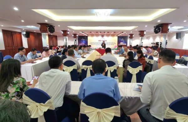 Hội thảo thu hút đông đảo đại diện các doanh nghiệp vừa và nhỏ, đại diện các hợp tác xã... tham gia.