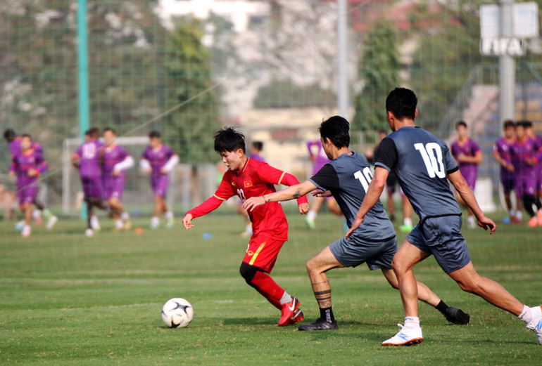 Đội tuyển nữ Quốc gia đấu tập với Đội cựu cầu thủ SEA Games 23 -0