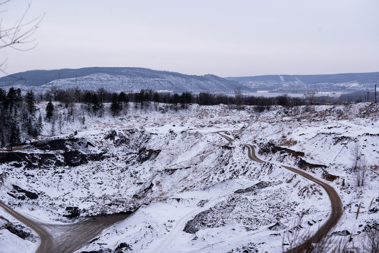 Mùa đông bên dòng Volga -0