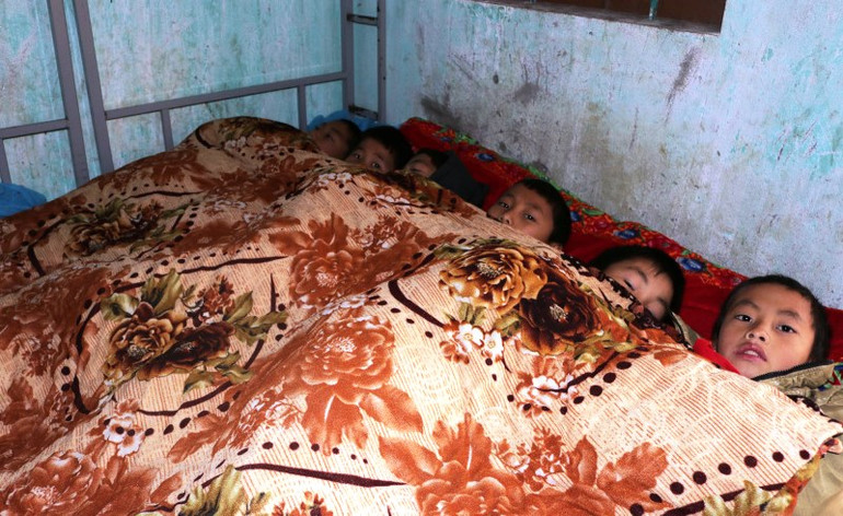 Nhiều địa phương cho học sinh nghỉ học tránh rét -0