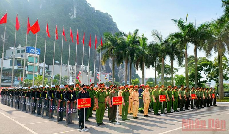 Công an Quảng Ninh ra quân bảo đảm an ninh trật tự cho SEA Games 31 -0
