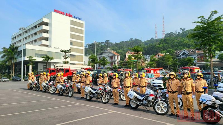 Công an Quảng Ninh ra quân bảo đảm an ninh trật tự cho SEA Games 31 -0