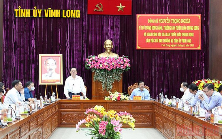 Trưởng Ban Tuyên giáo Trung ương làm việc với tỉnh Vĩnh Long -0