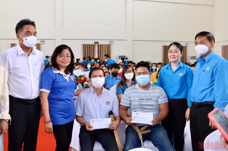 Nhiều hoạt động tại Bình Dương trong Tháng công nhân và Tháng hành động về an toàn, vệ sinh lao động -0