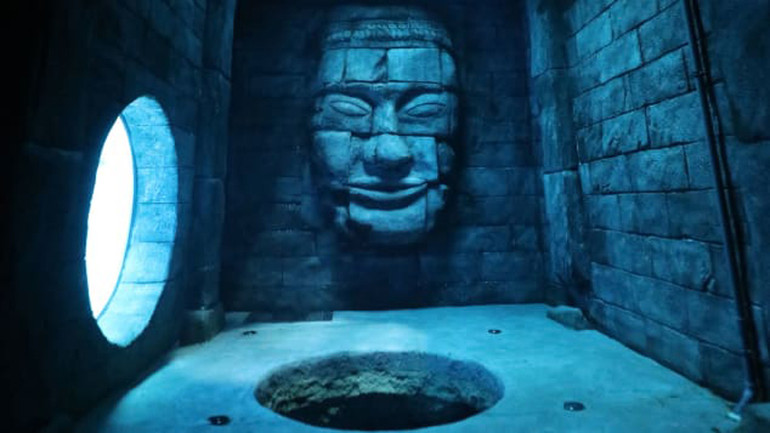 Không cần biết lặn cũng có thể tới bể lặn sâu nhất thế giới -0