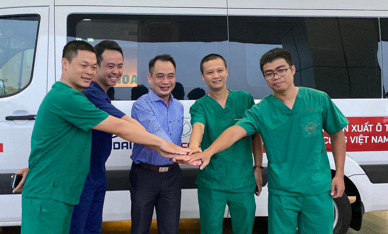 BS Thân Mạnh Hùng: Tôi sẽ viết hồi ký về những năm tháng sống khác với Covid-19 -0