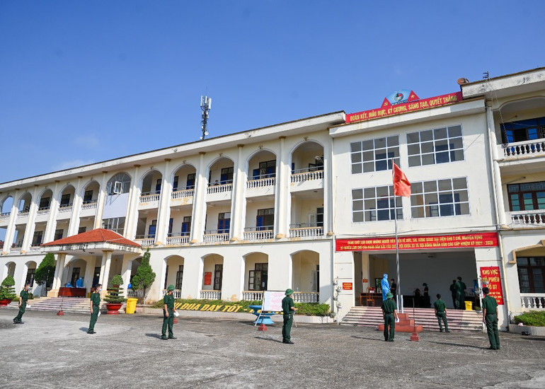 Hơn 3.200 cử tri tiến hành bầu cử sớm tại Bắc Ninh -0