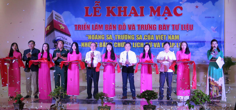 Phú Yên: Triển lãm bản đồ và trưng bày tư liệu “Hoàng Sa, Trường Sa của Việt Nam -0