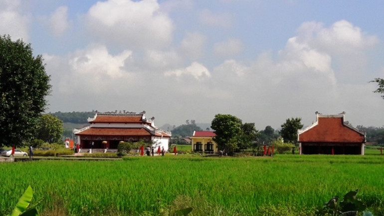 Đường bộ cao tốc bắc - nam sẽ rút ngắn thời gian đến di tích Miếu Triệu Tường ở xã Hà Long, huyện Hà Trung. Huy động các nguồn lực cho đầu tư phát triển ở Thanh Hóa -0