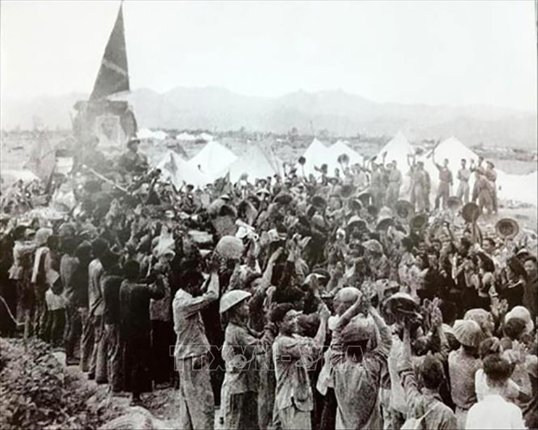 Ảnh chuyên đề về Chiến thắng Điện Biên Phủ -1