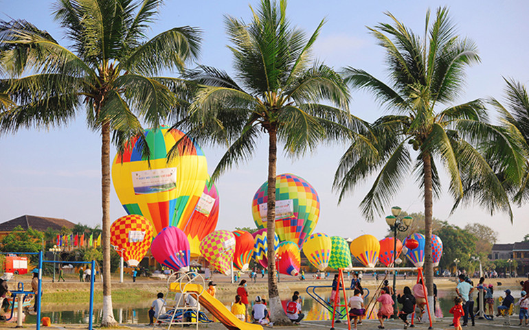 Ngày hội khinh khí cầu lần đầu tiên được tổ chức tại Hội An -0