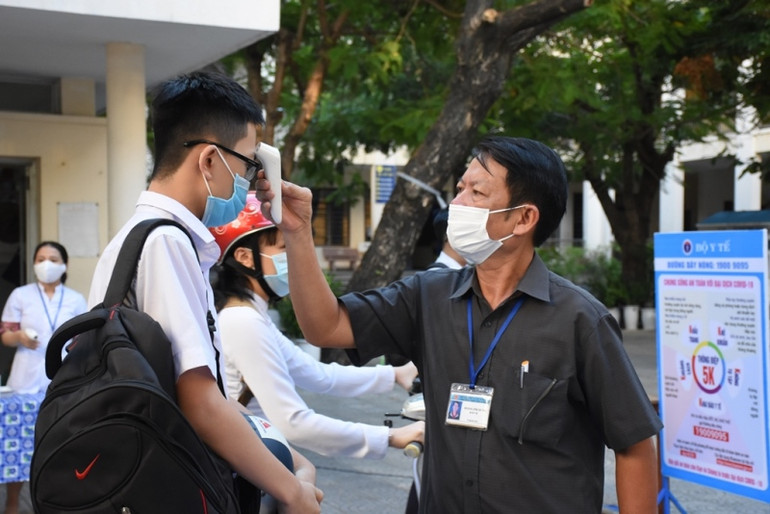 Học sinh Đà Nẵng bước vào năm học mới -0