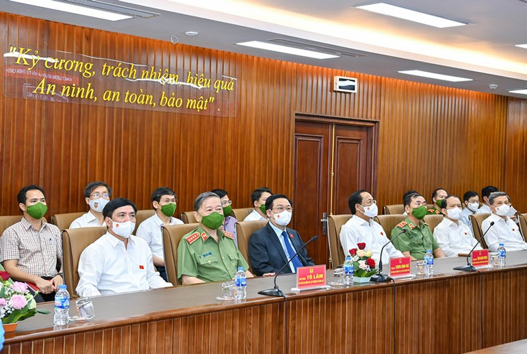 Chủ tịch Quốc hội: Phát huy tối đa giá trị cơ sở dữ liệu quốc gia về dân cư phục vụ phát triển -0