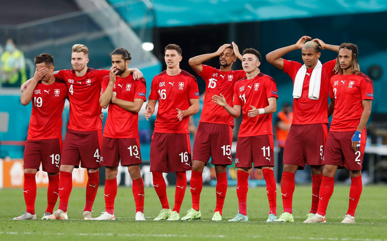 Nhìn lại màn luân lưu kịch tính đưa Tây Ban Nha vào bán kết Euro 2020 -0