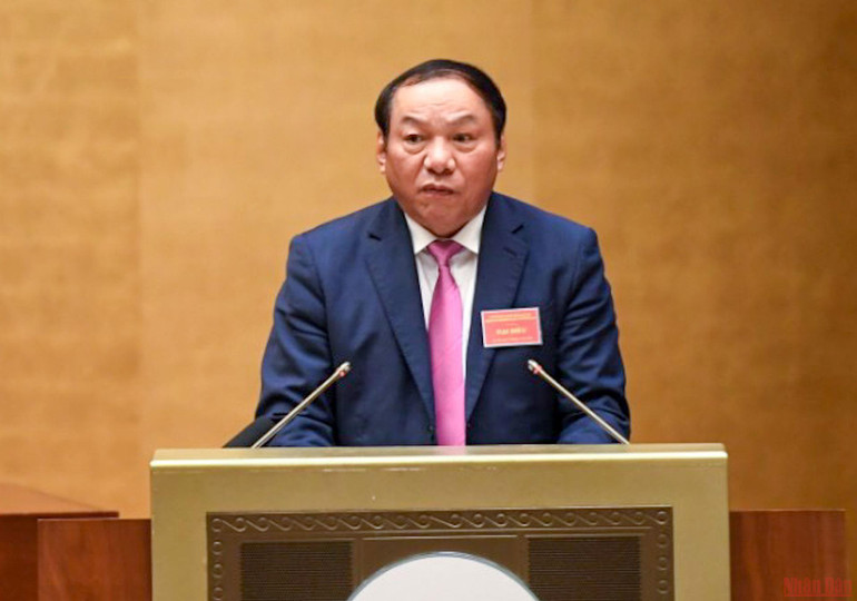 Bộ trưởng Văn hóa, Thể thao và Du lịch Nguyễn Văn Hùng phát biểu tại hội nghị. (Ảnh: ĐĂNG KHOA) Sáng 24/11, khai mạc Hội nghị Văn hóa toàn quốc -0