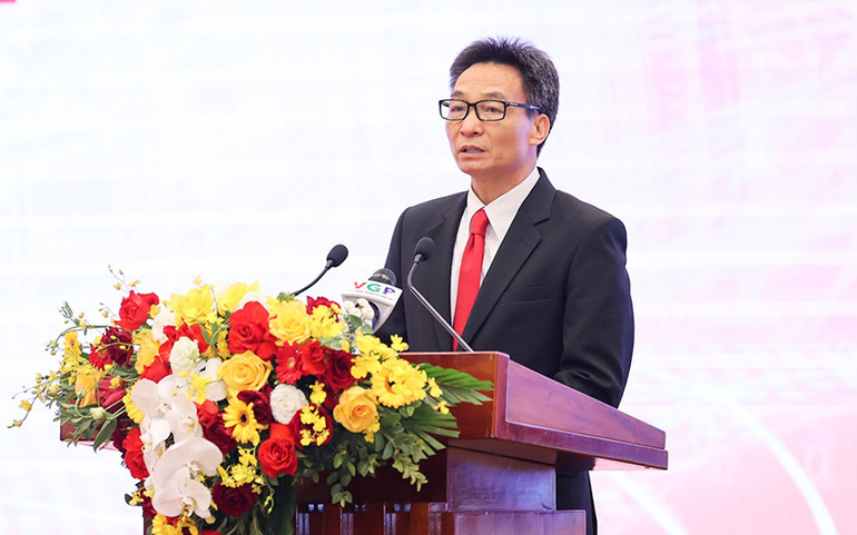 Phó Thủ tướng Vũ Đức Đam phát biểu tại buổi lễ. (Ảnh: NHẬT BẮC/VGP) Khai trương Hệ thống giao diện mới của Cổng Thông tin điện tử Chính phủ và Báo Điện tử Chính phủ -0