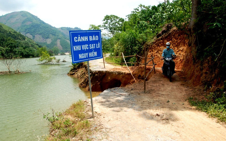 Doanh nghiệp thủy điện thiếu trách nhiệm hay cơ quan chức năng của Lào Cai không kiên quyết xử lý? -0