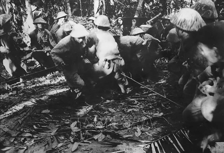 Ảnh chuyên đề về Chiến thắng Điện Biên Phủ -3