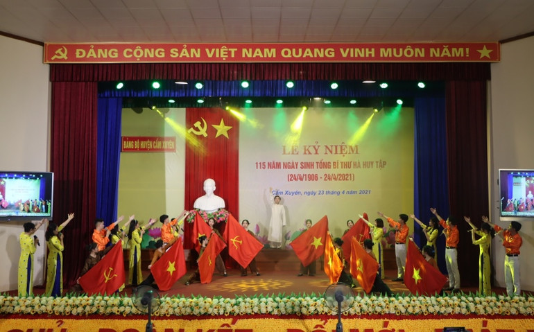 Hà Tĩnh kỷ niệm 115 năm Ngày sinh Tổng Bí thư Hà Huy Tập -0